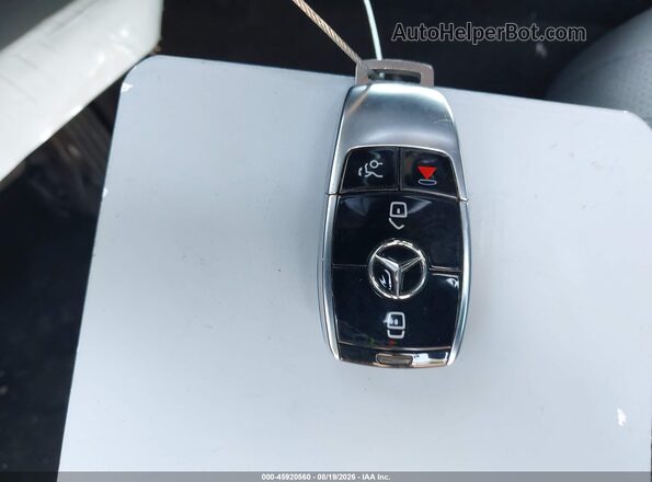 W1KZF8DB7NB086828 2022 MERCEDES-BENZ E-CLASS Black Вид панелі приладів