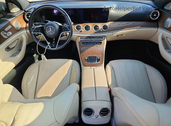 W1KZF8DBXMA938531 2021 MERCEDES-BENZ E White Vista del salpicadero