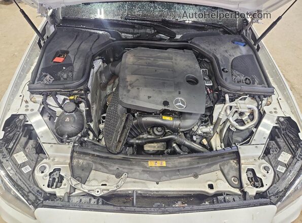W1KZF8DBXMA938531 2021 MERCEDES-BENZ E White Vista interior trasera