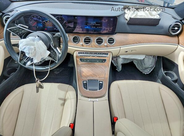 W1KZF8EB6MA964803 2021 MERCEDES-BENZ E Черный Вид панели приборов