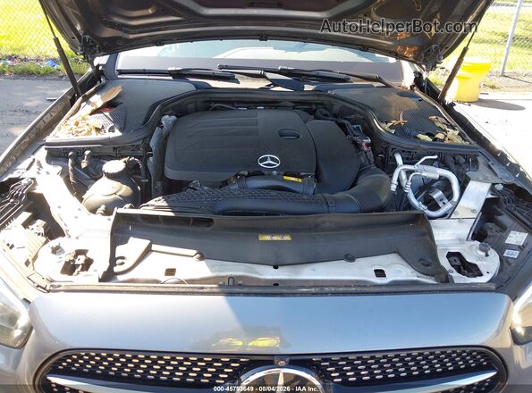 W1KZF8EB7MA968522 2021 MERCEDES-BENZ E-CLASS Silver Widok z tyłu