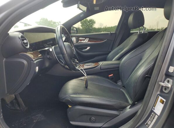W1KZF8EB8MA957996 2021 MERCEDES-BENZ E Gray Vista interior delantera