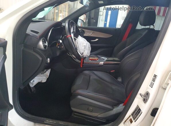 W1N0G6EB3NV398686 2022 MERCEDES-BENZ GLC-CLASS White წინა სალონის ხედი