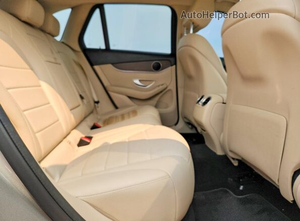 W1N0G8DB2LF846243 2020 MERCEDES-BENZ GLC-CLASS Gray უკანა სალონის ხედი
