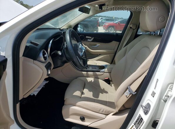 W1N0G8DB2MF900853 2021 MERCEDES-BENZ GLC-CLASS White Widok wnętrza z przodu