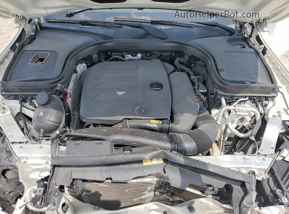 W1N0G8DB2MF900853 2021 MERCEDES-BENZ GLC-CLASS White Widok wnętrza z tyłu