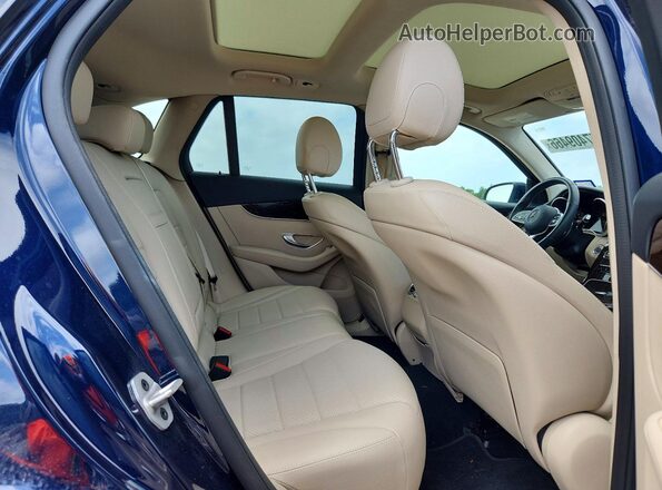 W1N0G8DB3NG090600 2022 MERCEDES-BENZ GLC-CLASS Blue Vista interior trasera