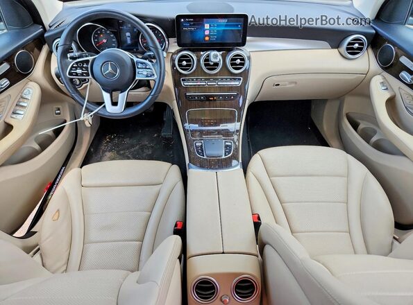 W1N0G8DB3NG090600 2022 MERCEDES-BENZ GLC-CLASS Blue Vista del salpicadero