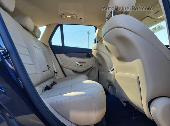 W1N0G8DB4LF841853 2020 MERCEDES-BENZ GLC-CLASS Blue Вид задньої частини салону