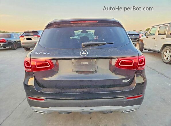 W1N0G8DB4MV283235 2021 MERCEDES-BENZ GLC-CLASS Black Widok z tyłu