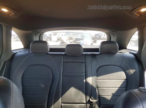W1N0G8DB6LF772485 2020 MERCEDES-BENZ GLC-CLASS Black Widok tylnych siedzeń
