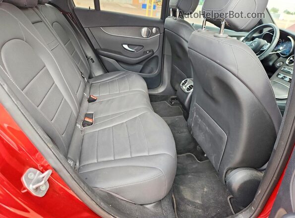 W1N0G8DB9LF843050 2020 MERCEDES-BENZ GLC-CLASS Red Вид задньої частини салону