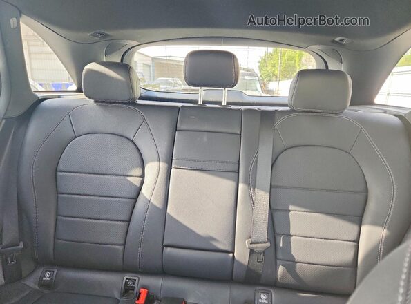 W1N0G8DB9LF864786 2020 MERCEDES-BENZ GLC-CLASS Black უკანა სალონის ხედი