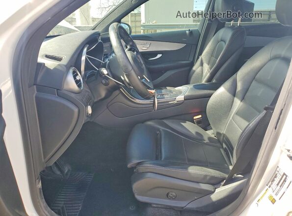 W1N0G8DBXMF973713 2021 MERCEDES-BENZ GLC-CLASS White წინა სალონის ხედი