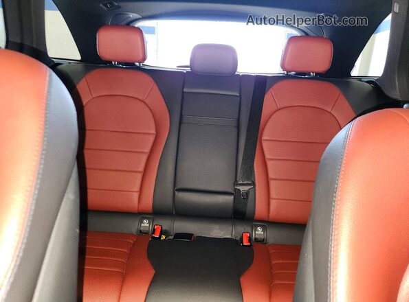 W1N0G8EB1LF822076 2020 MERCEDES-BENZ GLC-CLASS Бордовый Вид задних сидений