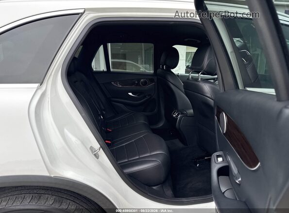 W1N0G8EB2LF780517 2020 MERCEDES-BENZ GLC 300 White VIN კოდის სტიკერის ხედი