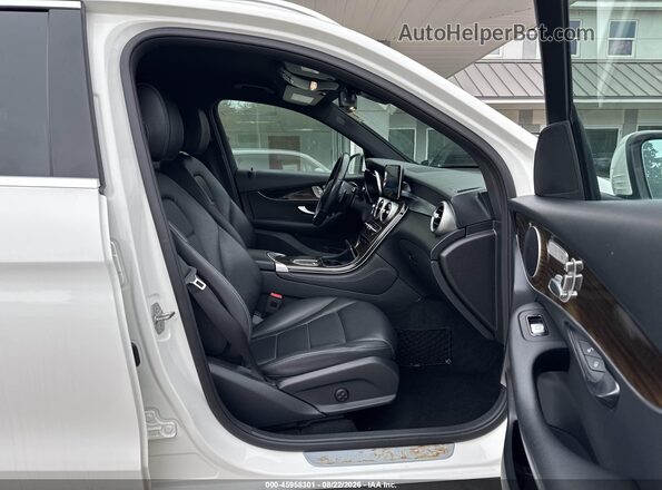 W1N0G8EB2LF780517 2020 MERCEDES-BENZ GLC 300 White წინა სალონის ხედი