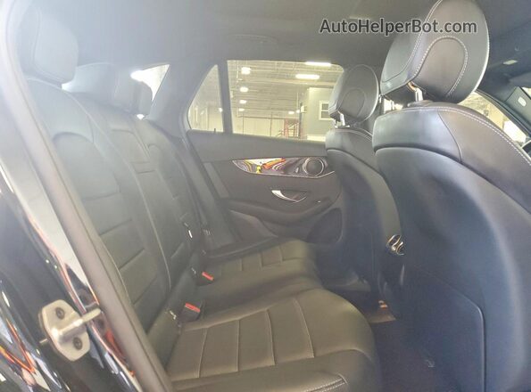 W1N0G8EB3NG074718 2022 MERCEDES-BENZ GLC-CLASS Black Vista interior trasera