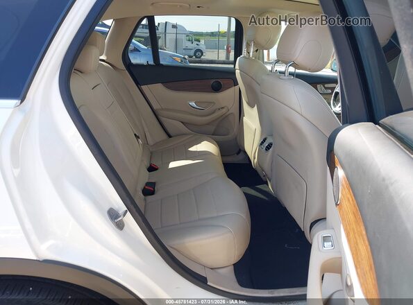 W1N0G8EB4MV297859 2021 MERCEDES-BENZ GLC 300 White Widok naklejki z numerem VIN
