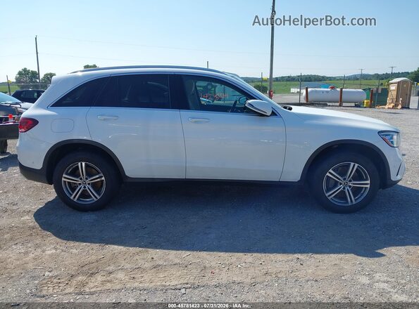 W1N0G8EB4MV297859 2021 MERCEDES-BENZ GLC 300 White Widok wnętrza z tyłu