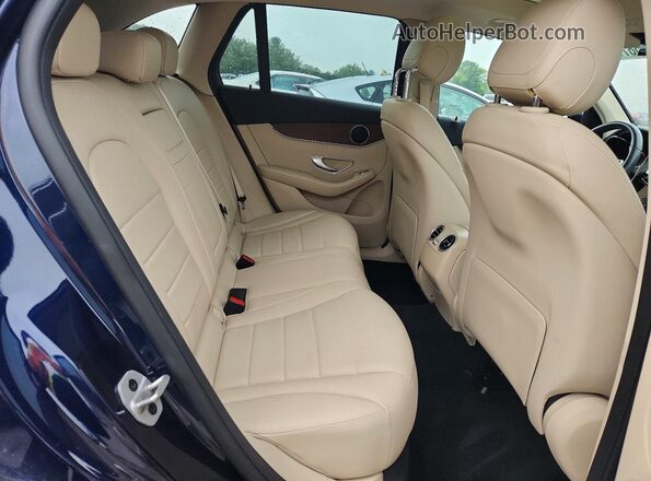 W1N0G8EB5MF987887 2021 MERCEDES-BENZ GLC-CLASS Blue Widok wnętrza z tyłu