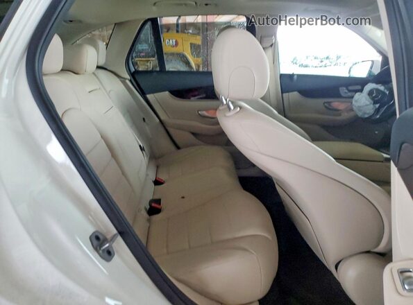 W1N0G8EB5NG034236 2022 MERCEDES-BENZ GLC-CLASS White Vista interior trasera