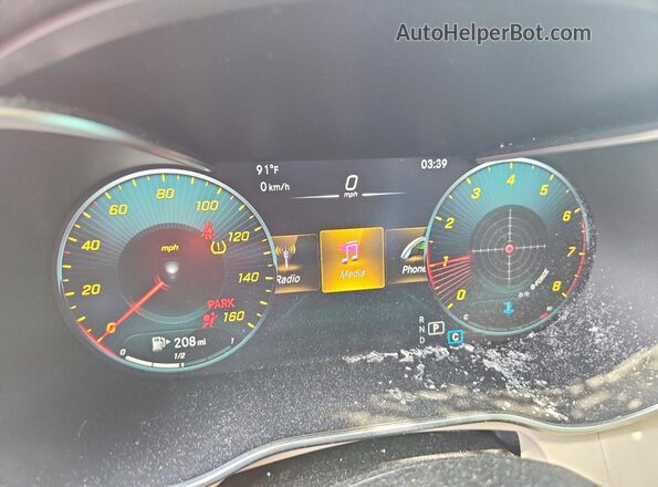 W1N0G8EB6MF889807 2021 MERCEDES-BENZ GLC-CLASS White Սարքավորումների վահանակի տեսք
