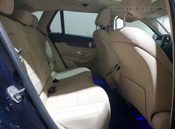 W1N0G8EBXMF920900 2021 MERCEDES-BENZ GLC-CLASS Blue Vista interior trasera