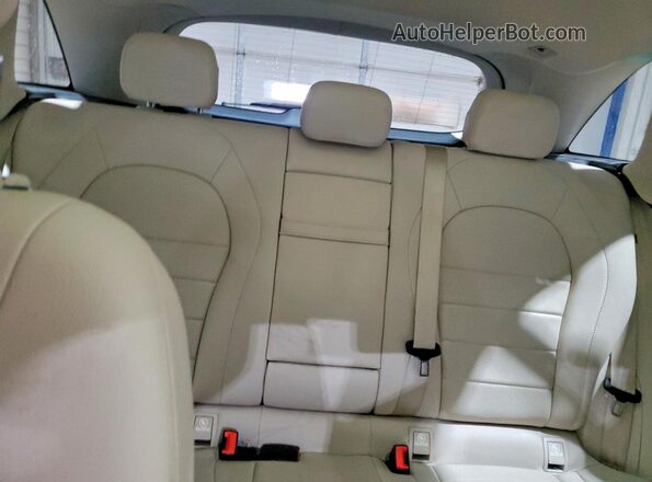W1N0G8EBXMF920900 2021 MERCEDES-BENZ GLC-CLASS Blue Vista de los asientos traseros