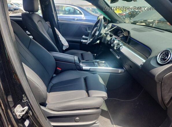 W1N4M4GB4SW415092 2025 MERCEDES-BENZ GLB-CLASS Black Widok wnętrza z przodu