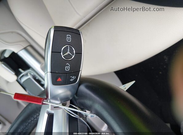 W1N4M4HB0NW238530 2022 MERCEDES-BENZ GLB-CLASS White Vista del salpicadero