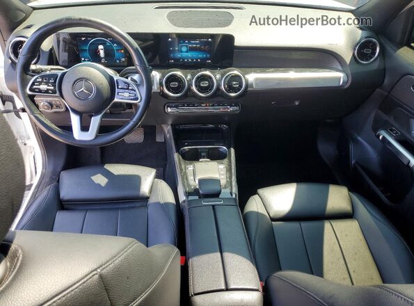 W1N4M4HB2MW101541 2021 MERCEDES-BENZ GLB-CLASS White Dashboard view