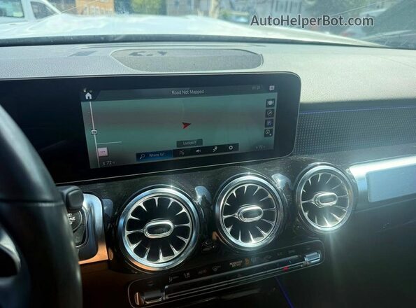 W1N4M4HB2MW143272 2021 MERCEDES-BENZ GLB-CLASS Silver Vista de los asientos traseros