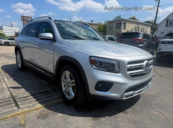 W1N4M4HB2MW143272 2021 MERCEDES-BENZ GLB-CLASS Silver Vista interior delantera