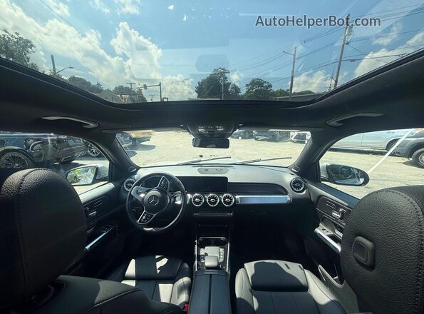 W1N4M4HB2MW143272 2021 MERCEDES-BENZ GLB-CLASS Silver Vista interior de 360 grados