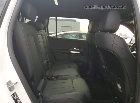 W1N4M4HB2RW373644 2024 MERCEDES-BENZ GLB-CLASS White Widok tylnych siedzeń