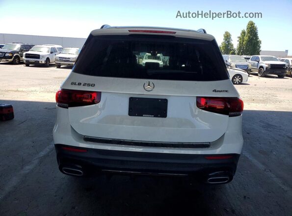 W1N4M4HB3NW240935 2022 MERCEDES-BENZ GLB-CLASS White Հետևի տեսք