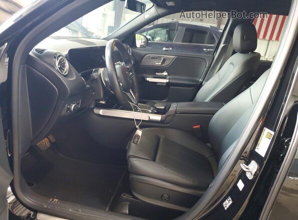 W1N4M4HB3PW335207 2023 MERCEDES-BENZ GLB-CLASS Black Вид салону спереду