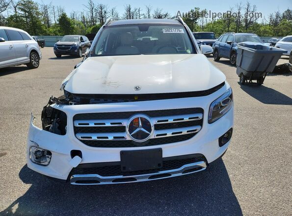 W1N4M4HB4MW108815 2021 MERCEDES-BENZ GLB-CLASS Белый Вид спереди