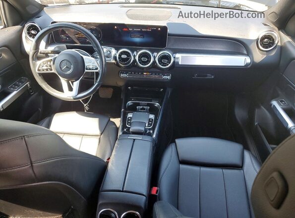 W1N4M4HB5LW024193 2020 MERCEDES-BENZ GLB-CLASS Black Widok deski rozdzielczej