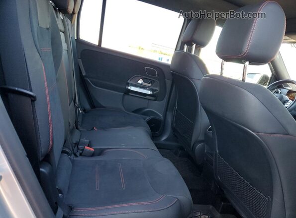 W1N4M4HB6PW331541 2023 MERCEDES-BENZ GLB-CLASS Silver Widok wnętrza z tyłu