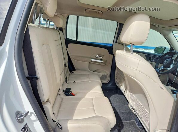 W1N4M4HB8MW092375 2021 MERCEDES-BENZ GLB-CLASS Белый Вид задней части салона