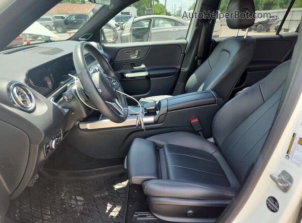 W1N4M4HB8PW328804 2023 MERCEDES-BENZ GLB-CLASS White წინა სალონის ხედი