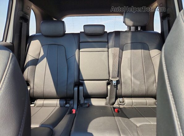 W1N4M4HB9MW098783 2021 MERCEDES-BENZ GLB-CLASS White Հետևի նստատեղերի տեսք