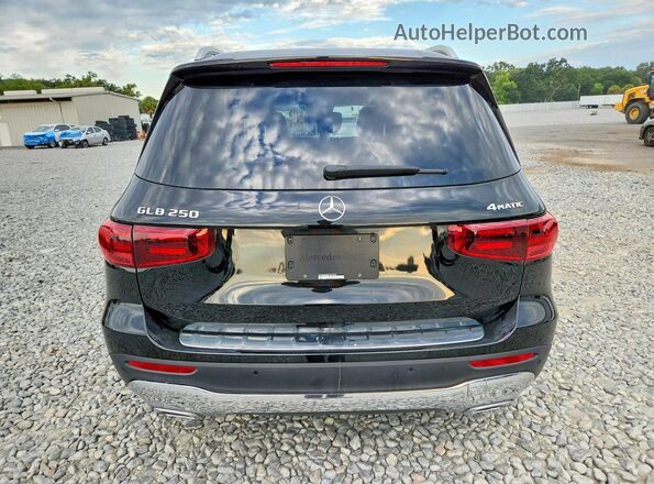 W1N4M4HBXTW447027 2026 MERCEDES-BENZ GLB-CLASS Черный Вид сзади