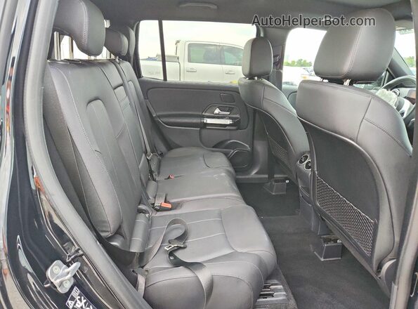 W1N4M4HBXTW447027 2026 MERCEDES-BENZ GLB-CLASS Черный Вид задней части салона