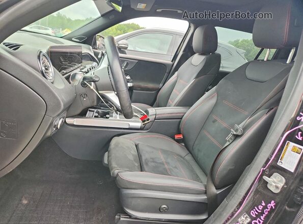W1N4M5BB2SW398581 2025 MERCEDES-BENZ GLB-CLASS Black Սալոնի դիմացի տեսք
