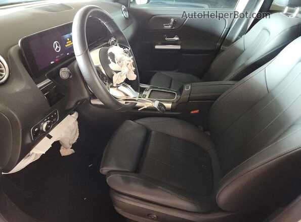W1N4N4GB4SJ672568 2025 MERCEDES-BENZ GLA White Widok wnętrza z przodu