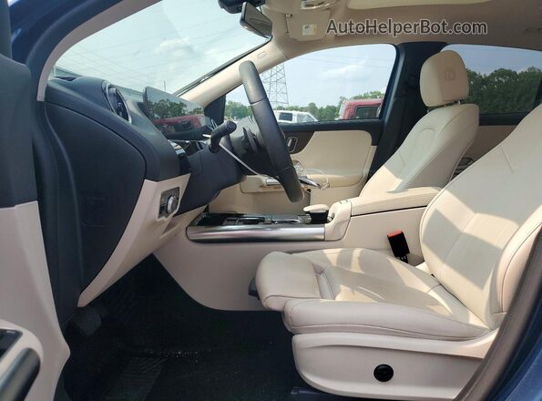 W1N4N4HB2MJ215744 2021 MERCEDES-BENZ GLA Blue Widok wnętrza z przodu