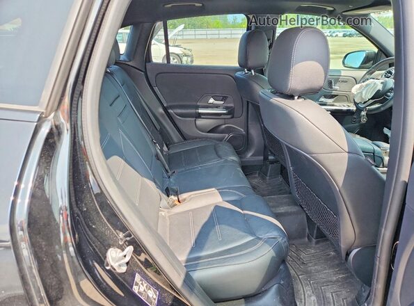 W1N4N4HB3MJ315870 2021 MERCEDES-BENZ GLA Black 